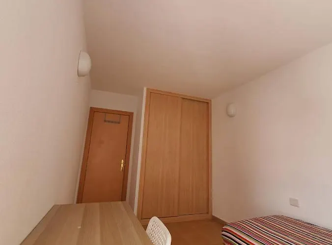 Guest house Roseville